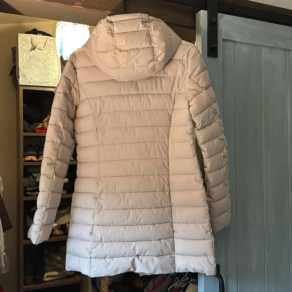 Women's Cream Hooded Puffer Jacket - Picture 2 of 4